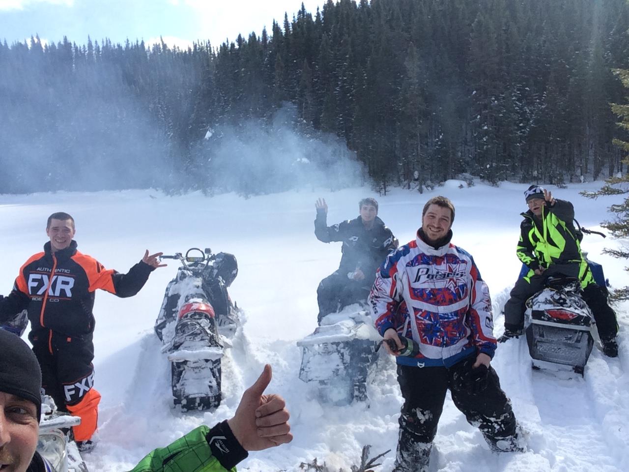 Wapishish Outfitter - Off-trail snowmobiling